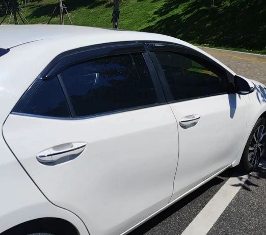 НАНОПОКРИТТЯ ДЛЯ СКЛА З ЕФЕКТОМ ПРИВАТНОСТІ